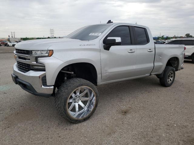 CHEVROLET SILVERADO 2020 with VIN 1GCRYDED4LZ233642 - Photo from auction