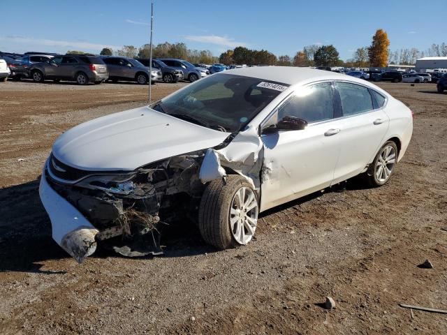 CHRYSLER 200 LIMITE 2015 with VIN 1C3CCCAB2FN600329 - Photo from auction