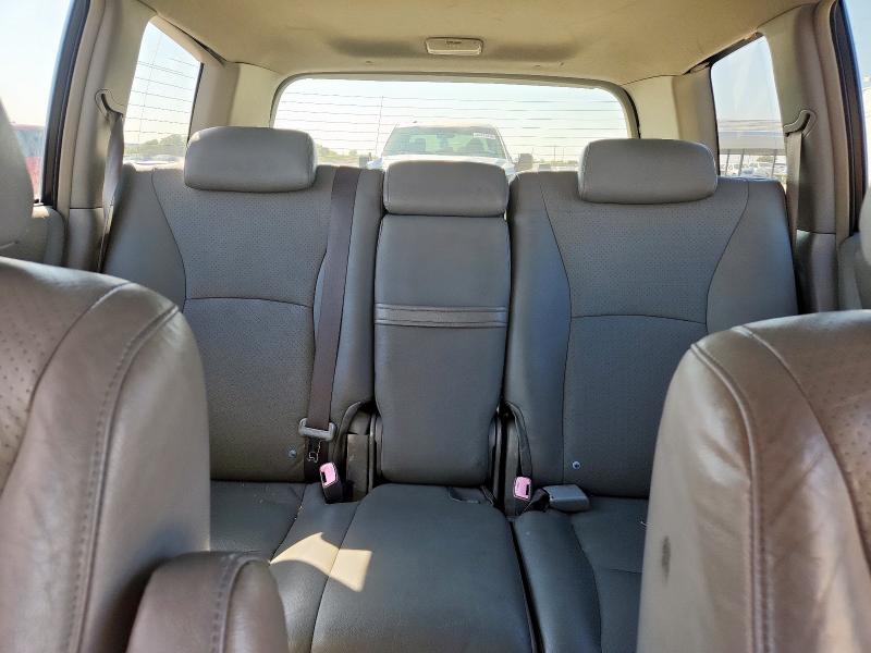 Photo 10 from auction – 2006 TOYOTA HIGHLANDER with VIN JTEGP21A260092780