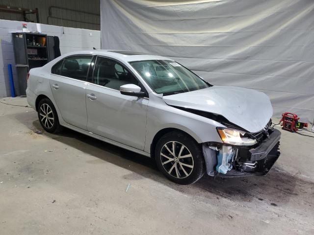 Photo 4 from auction – 2017 VOLKSWAGEN JETTA SE with VIN 3VWDB7AJ3HM320687