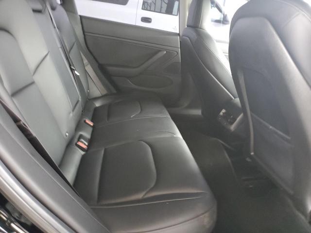 Photo 10 from auction – 2018 TESLA MODEL 3 with VIN 5YJ3E1EA9JF010132