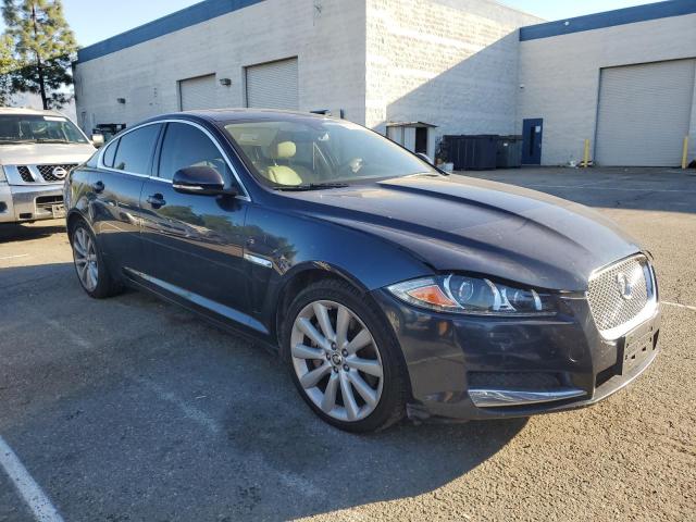 Photo 4 from auction – 2013 JAGUAR XF with VIN SAJWJ0EF1D8S75910