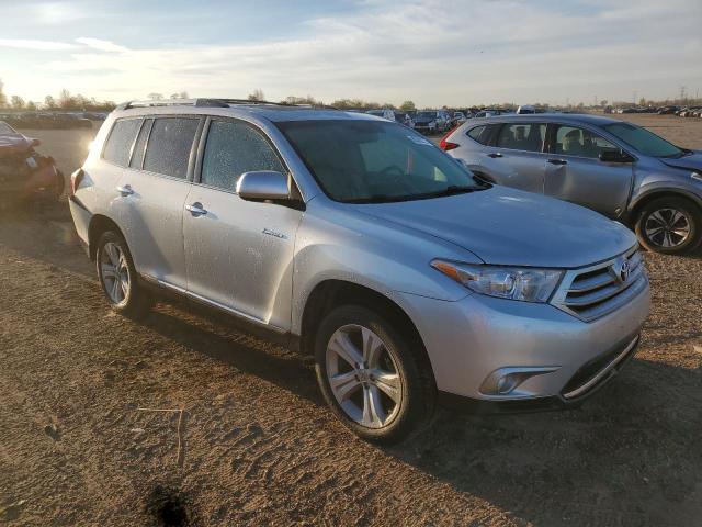 Photo 4 from auction – 2013 TOYOTA HIGHLANDER with VIN 5TDDK3EH2DS262133