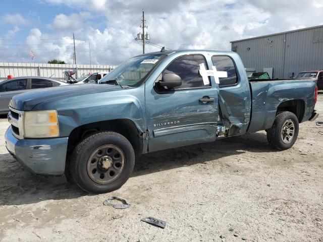 CHEVROLET SILVERADO 2010 with VIN 1GCSCREA9AZ127588 - Photo from auction