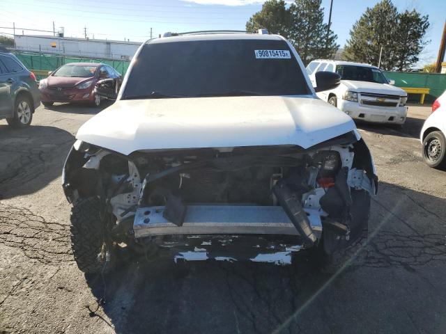 Photo 5 from auction – 2018 TOYOTA 4RUNNER SR with VIN JTEBU5JR0J5500425