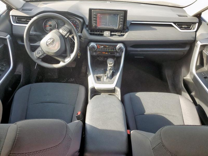 Photo 8 from auction – 2020 TOYOTA RAV4 LE with VIN 2T3F1RFV7LW128802