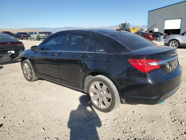 Photo 2 from auction – 2013 CHRYSLER 200 LX with VIN 1C3CCBAB0DN670273