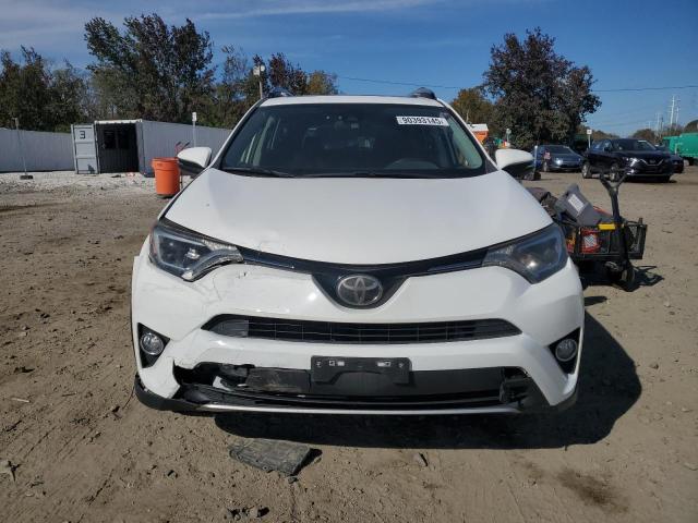 Photo 5 from auction – 2017 TOYOTA RAV4 XLE with VIN JTMRFREV2HD209615