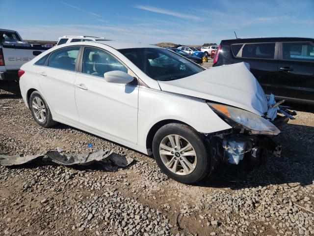 Photo 4 from auction – 2013 HYUNDAI SONATA GLS with VIN 5NPEB4AC9DH743099
