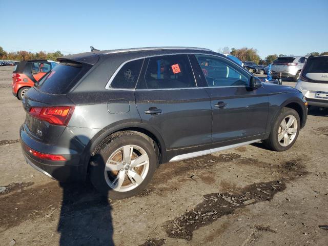 Photo 3 from auction – 2018 AUDI Q5 PREMIUM with VIN WA1BNAFY8J2024432