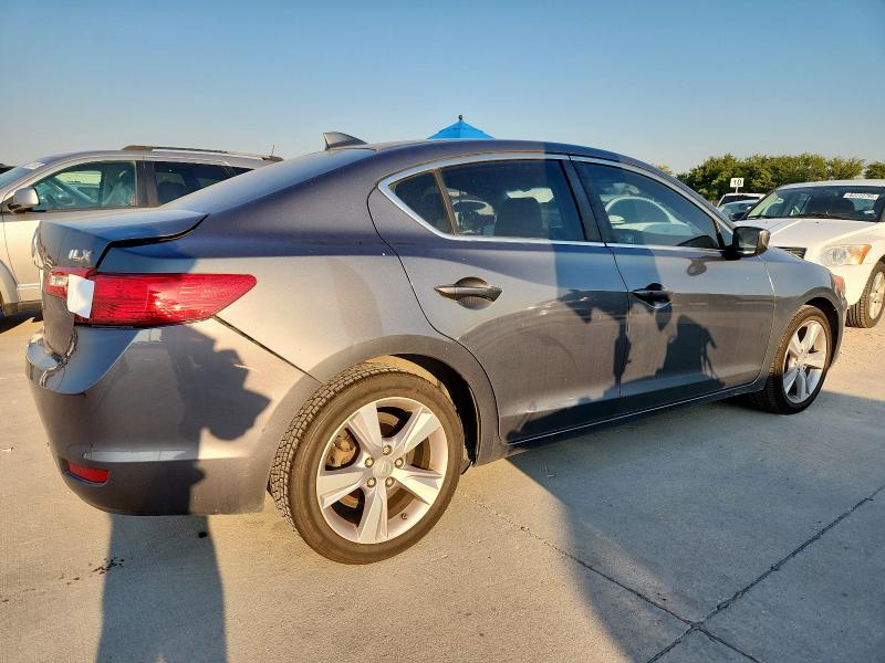 Photo 3 from auction – 2013 ACURA ILX 20 TEC with VIN 19VDE1F75DE017282