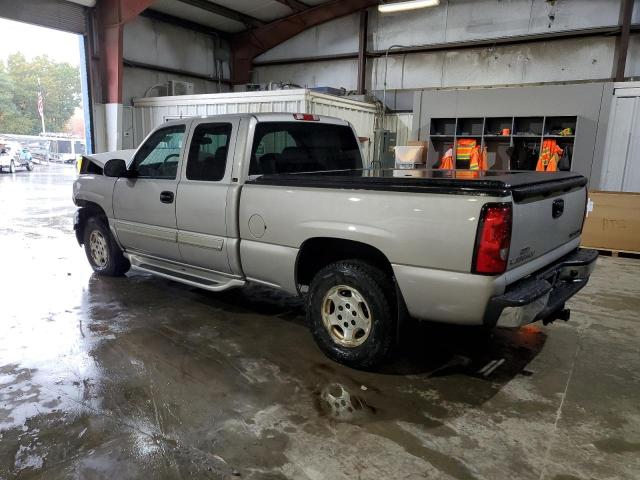 Photo 2 from auction – 2004 CHEVROLET SILVERADO K1500 with VIN 2GCEK19TX41373110