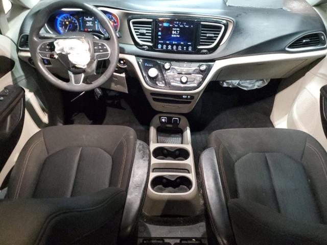 Photo 8 from auction – 2017 CHRYSLER PACIFICA T with VIN 2C4RC1DG1HR571638
