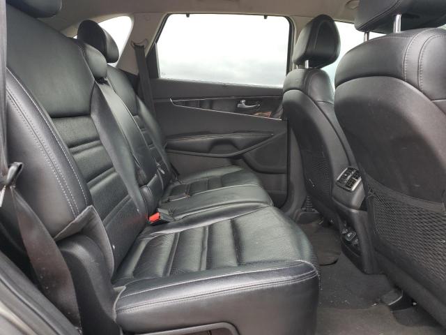 Photo 11 from auction – 2016 KIA SORENTO EX with VIN 5XYPH4A55GG009211