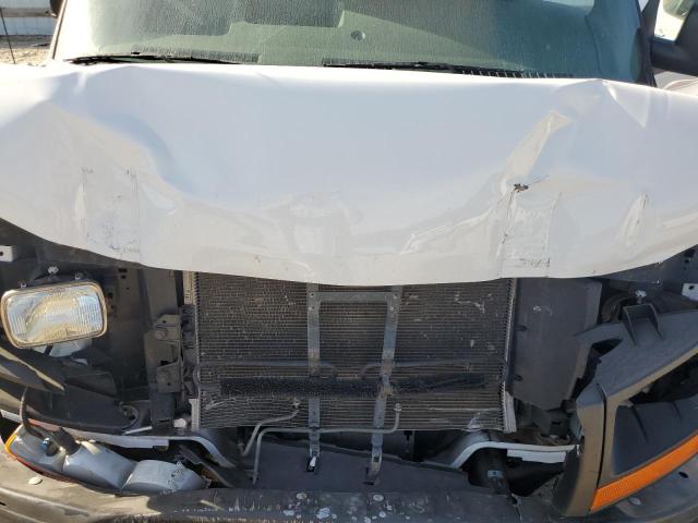 Photo 12 from auction – 2017 GMC SAVANA G2500 with VIN 1GTW7AFF1H1337533