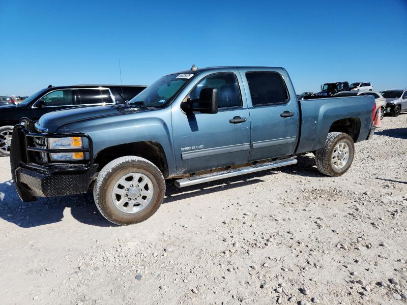 CHEVROLET SILVERADO 2014 with VIN 1GC1CXCG3EF185243 - Photo from auction