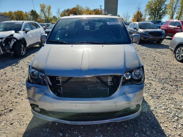 Photo 5 from auction – 2017 DODGE GRAND CARA with VIN 2C4RDGEGXHR546428
