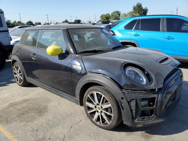Photo 4 from auction – 2024 MINI COOPER SE with VIN WMW13DJ0XR2U84162