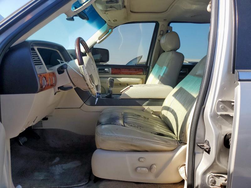 Photo 7 from auction – 2003 LINCOLN NAVIGATOR with VIN 5LMFU28R33LJ13420