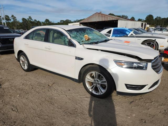 Photo 4 from auction – 2018 FORD TAURUS SEL with VIN 1FAHP2E88JG111015