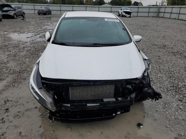 Photo 5 from auction – 2017 KIA FORTE LX with VIN 3KPFL4A70HE009949