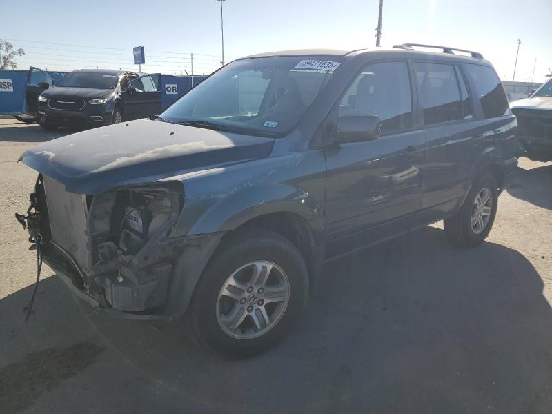 HONDA PILOT EX 2004 with VIN 2HKYF18454H516393 - Photo from auction