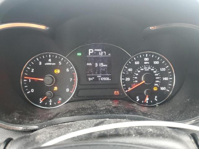 Photo 9 from auction – 2018 KIA FORTE LX with VIN 3KPFK4A76JE229377