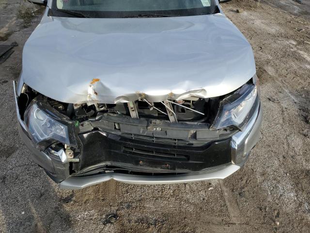 Photo 12 from auction – 2018 MITSUBISHI OUTLANDER with VIN JA4AD3A32JJ004527