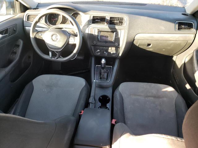 Photo 8 from auction – 2017 VOLKSWAGEN JETTA S with VIN 3VW2B7AJ2HM281937