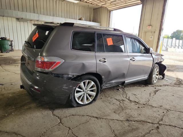 Photo 3 from auction – 2011 TOYOTA HIGHLANDER with VIN JTEDC3EH7B2002808