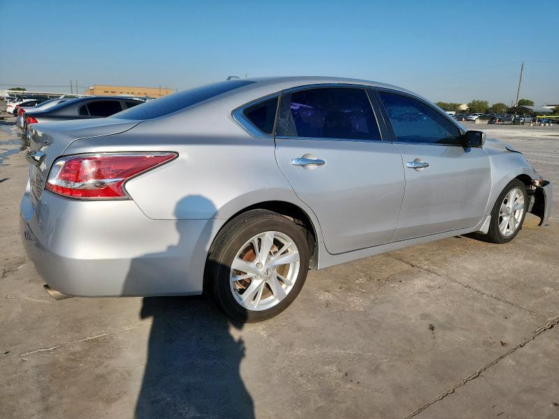 Photo 3 from auction – 2015 NISSAN ALTIMA 2.5 with VIN 1N4AL3AP9FC289689