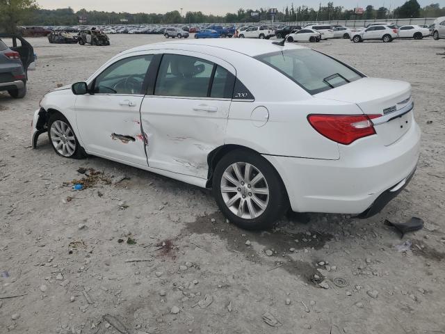 Photo 2 from auction – 2013 CHRYSLER 200 TOURIN with VIN 1C3CCBBB1DN573761