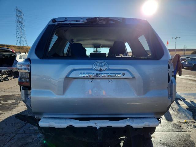 Photo 6 from auction – 2016 TOYOTA 4RUNNER SR with VIN JTEBU5JR6G5306331
