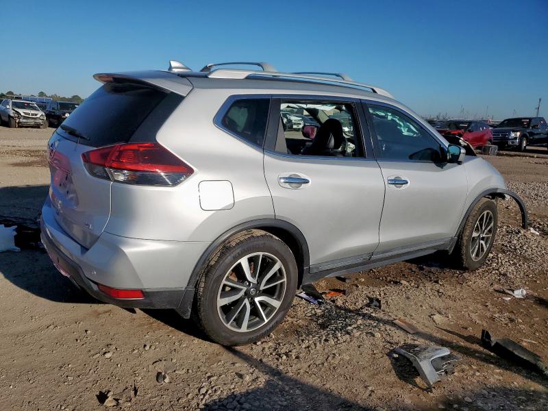 Photo 3 from auction – 2020 NISSAN ROGUE S with VIN 5N1AT2MT3LC759185
