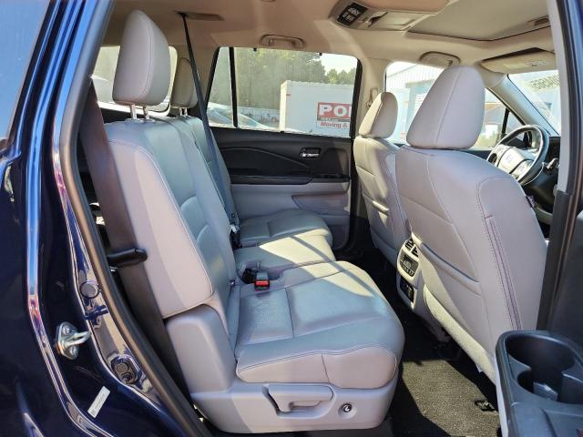 Photo 11 from auction – 2016 HONDA PILOT TOUR with VIN 5FNYF5H90GB047882