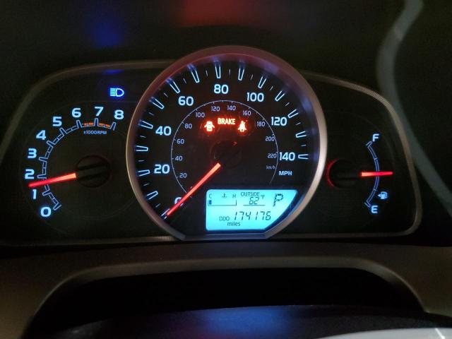 Photo 9 from auction – 2015 TOYOTA RAV4 LE with VIN 2T3BFREV8FW313768