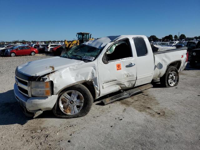 CHEVROLET SILVERADO 2011 with VIN 1GCRKSE3XBZ440998 - Photo from auction