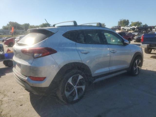 Photo 3 from auction – 2017 HYUNDAI TUCSON LIM with VIN KM8J33A29HU558443