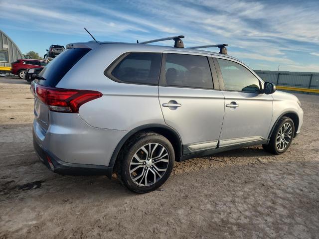 Photo 3 from auction – 2016 MITSUBISHI OUTLANDER with VIN JA4AD2A35GZ010794