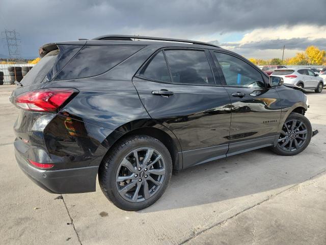 Photo 3 from auction – 2022 CHEVROLET EQUINOX RS with VIN 2GNAXWEV4N6152439