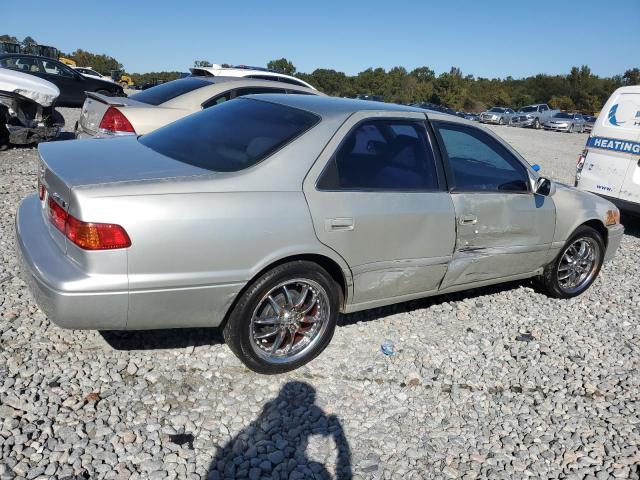 Photo 3 from auction – 2000 TOYOTA CAMRY CE with VIN JT2BG22K9Y0450166