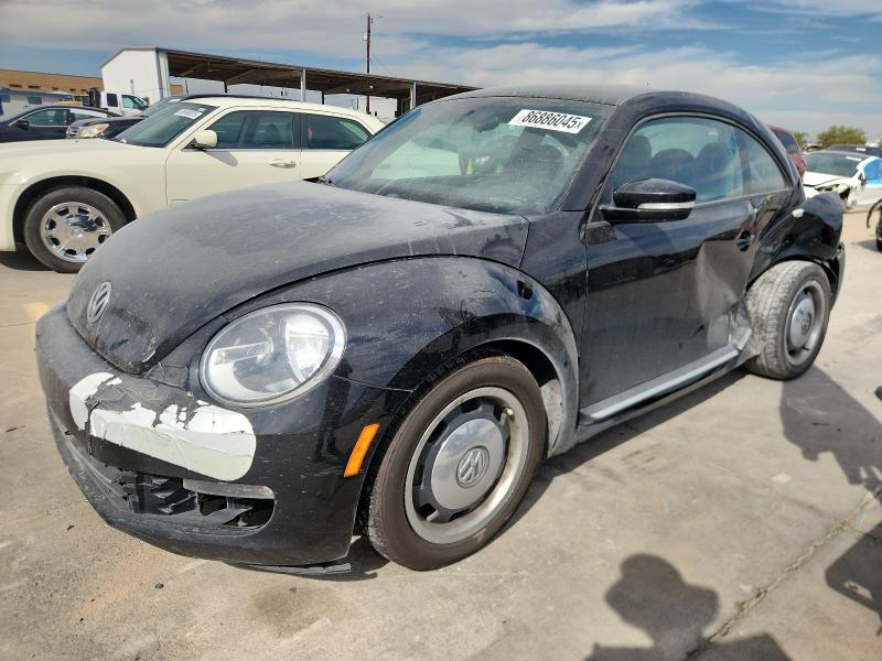 VOLKSWAGEN BEETLE 2012 with VIN 3VWJP7AT1CM633154 - Photo from auction