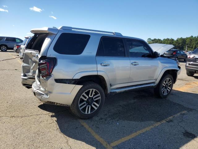 Photo 3 from auction – 2016 TOYOTA 4RUNNER SR with VIN JTEBU5JR8G5394606