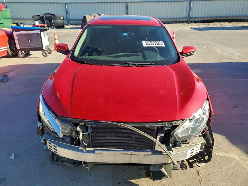 Фото 5 с аукциона – 2017 HONDA CIVIC EX с VIN 2HGFC2F76HH577190