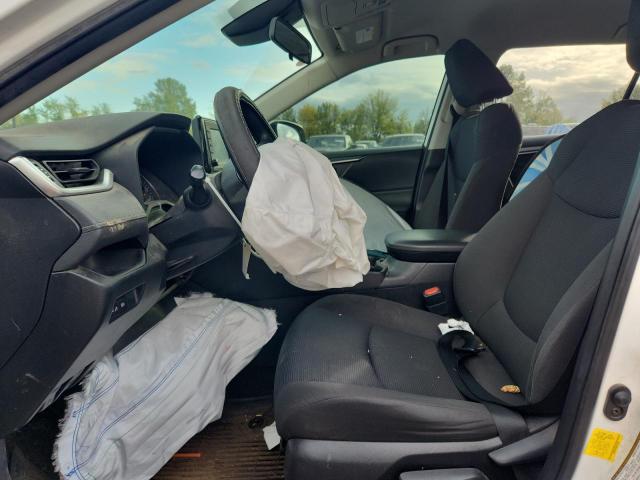 Photo 7 from auction – 2019 TOYOTA RAV4 LE with VIN JTMG1RFV4KD018354