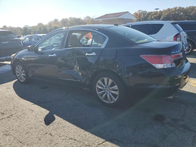 Photo 2 from auction – 2012 HONDA ACCORD EXL with VIN 1HGCP3F84CA025703