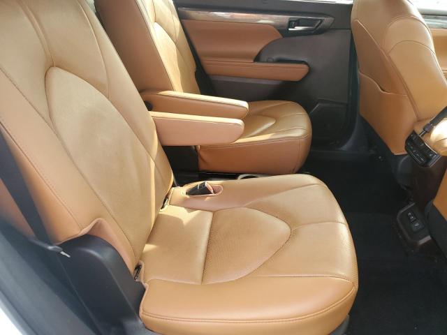 Photo 10 from auction – 2021 TOYOTA HIGHLANDER with VIN 5TDFZRBH7MS086496
