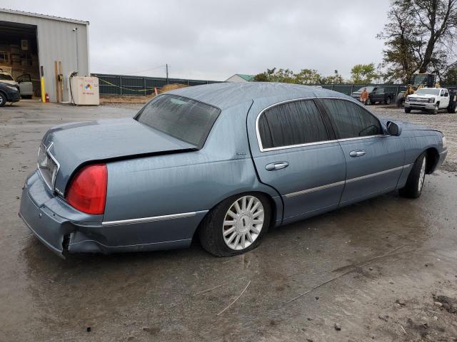 Photo 3 from auction – 2003 LINCOLN TOWN CAR with VIN 1LNHM82W73Y697448