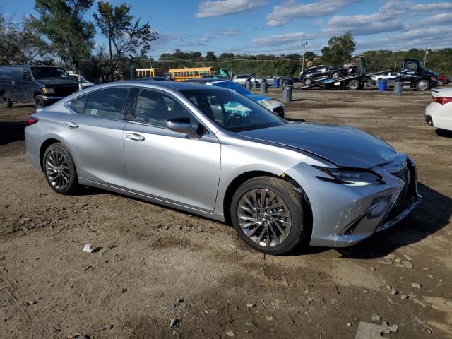 Photo 4 from auction – 2025 LEXUS ES 300H BA with VIN 58AFA1C11SU064162