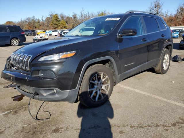 JEEP CHEROKEE 2016 with VIN 1C4PJMCB3GW323403 - Photo from auction